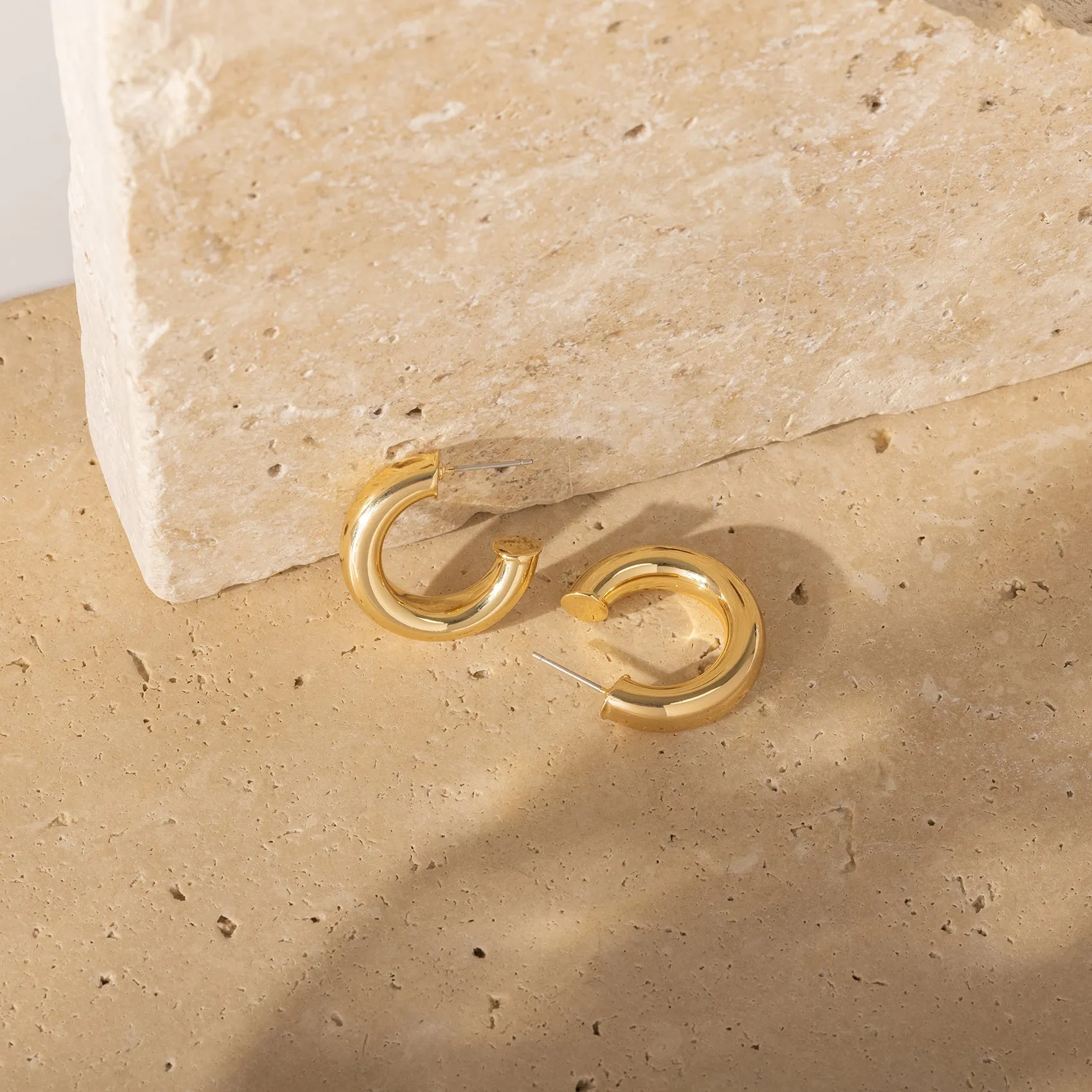 Chunky Open Hoops (6.5mm)