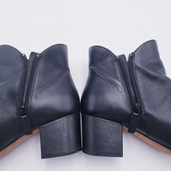Cole Haan Womens 9.5 Elyse Bootie Black Leather Block Heel Pointed Toe