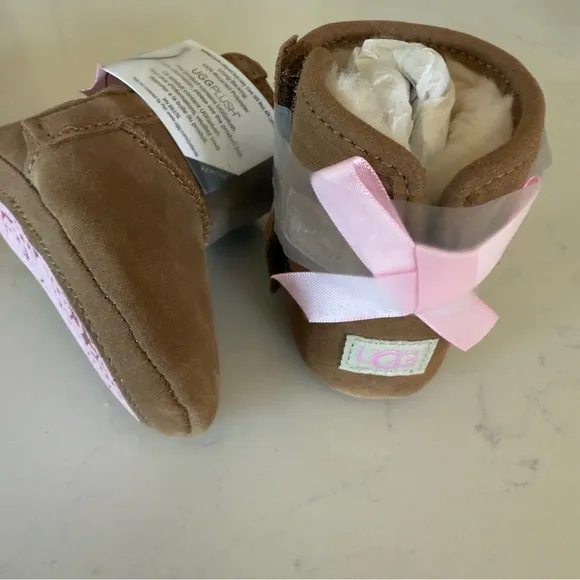UGG Jesse Bow II Booties New in Box Size: 0/1