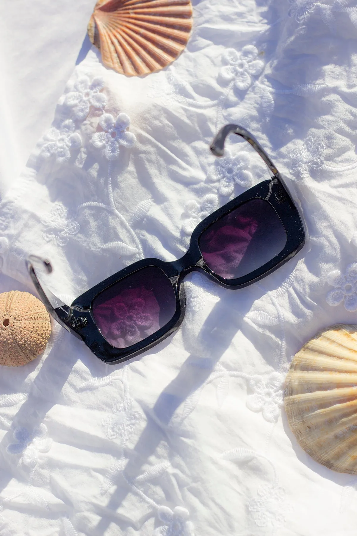 Wide Chunky Rectangle Sunglasses
