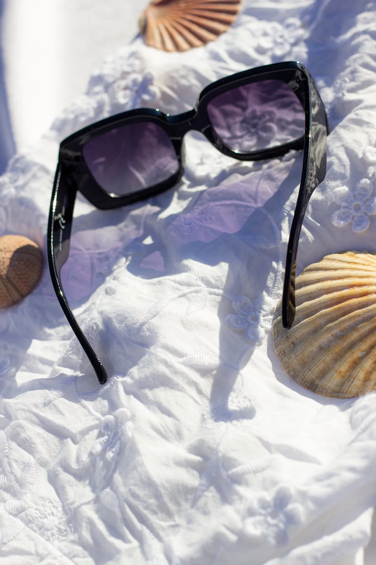 Wide Chunky Rectangle Sunglasses