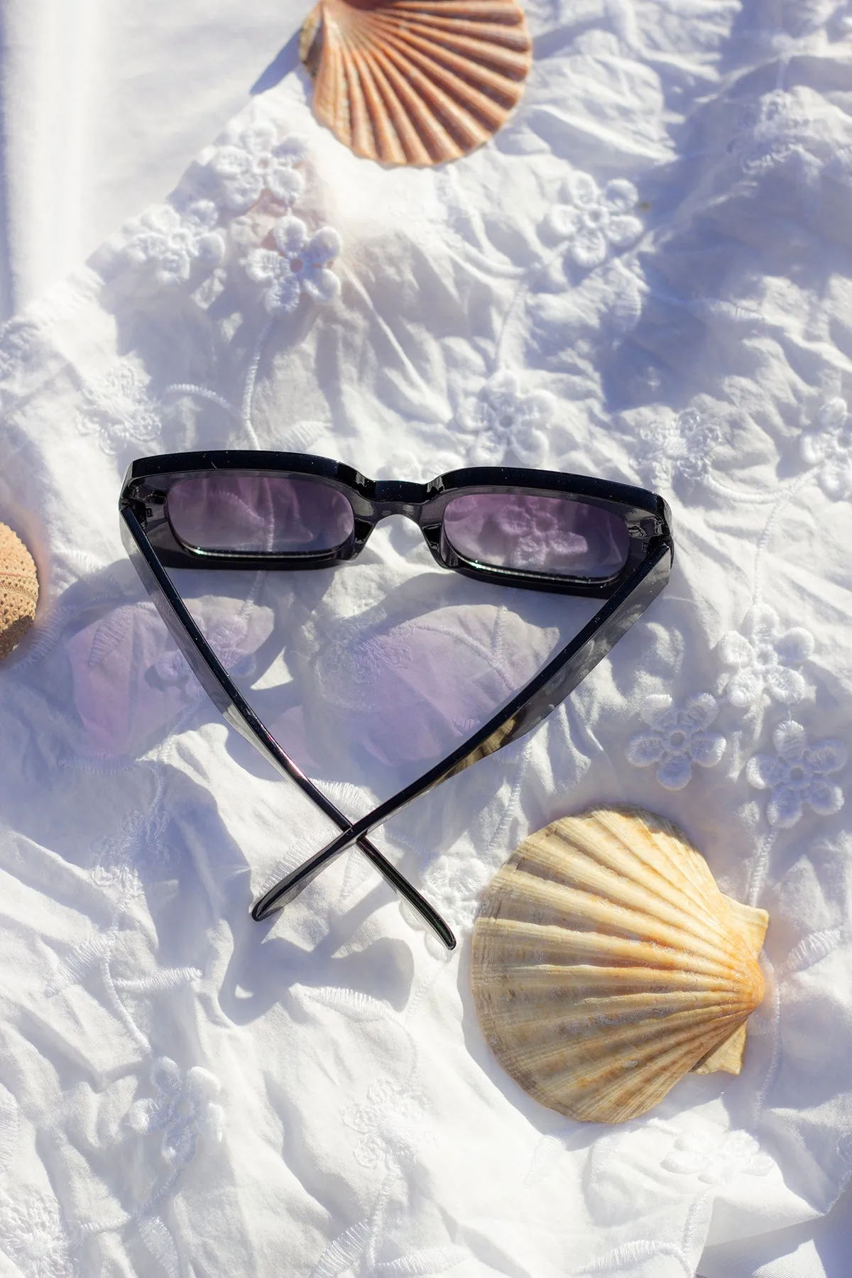 Wide Chunky Rectangle Sunglasses