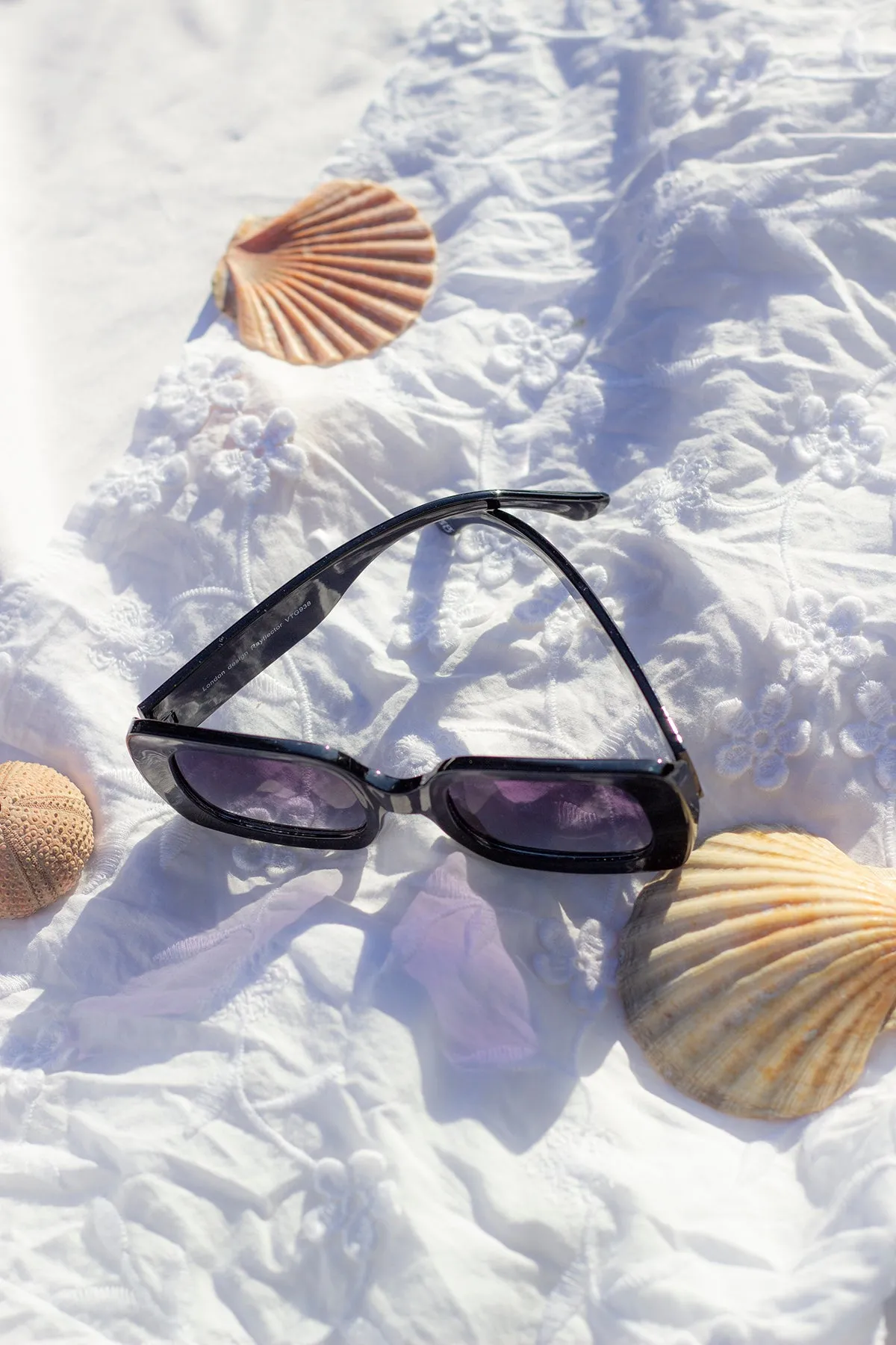 Wide Chunky Rectangle Sunglasses